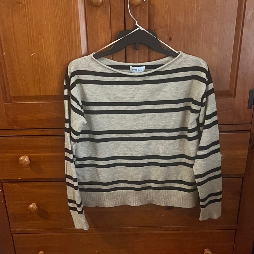Evereve Striped Sweater size xs
